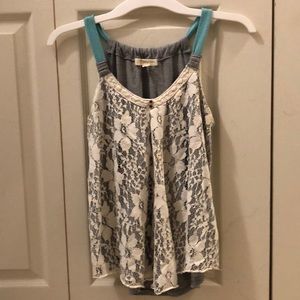 Lace tank top with blue straps